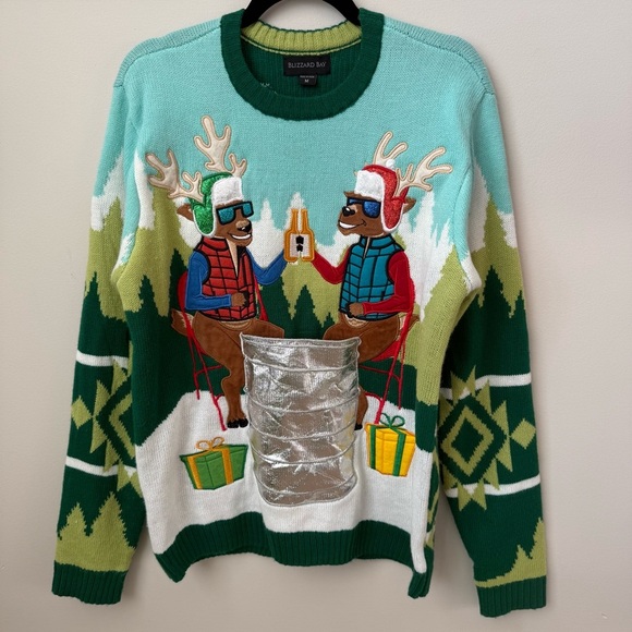 Blizzard Bay Ugly Christmas Sweater Reindeer Beer Keg Crew Neck Multi Sz M - Picture 1 of 9